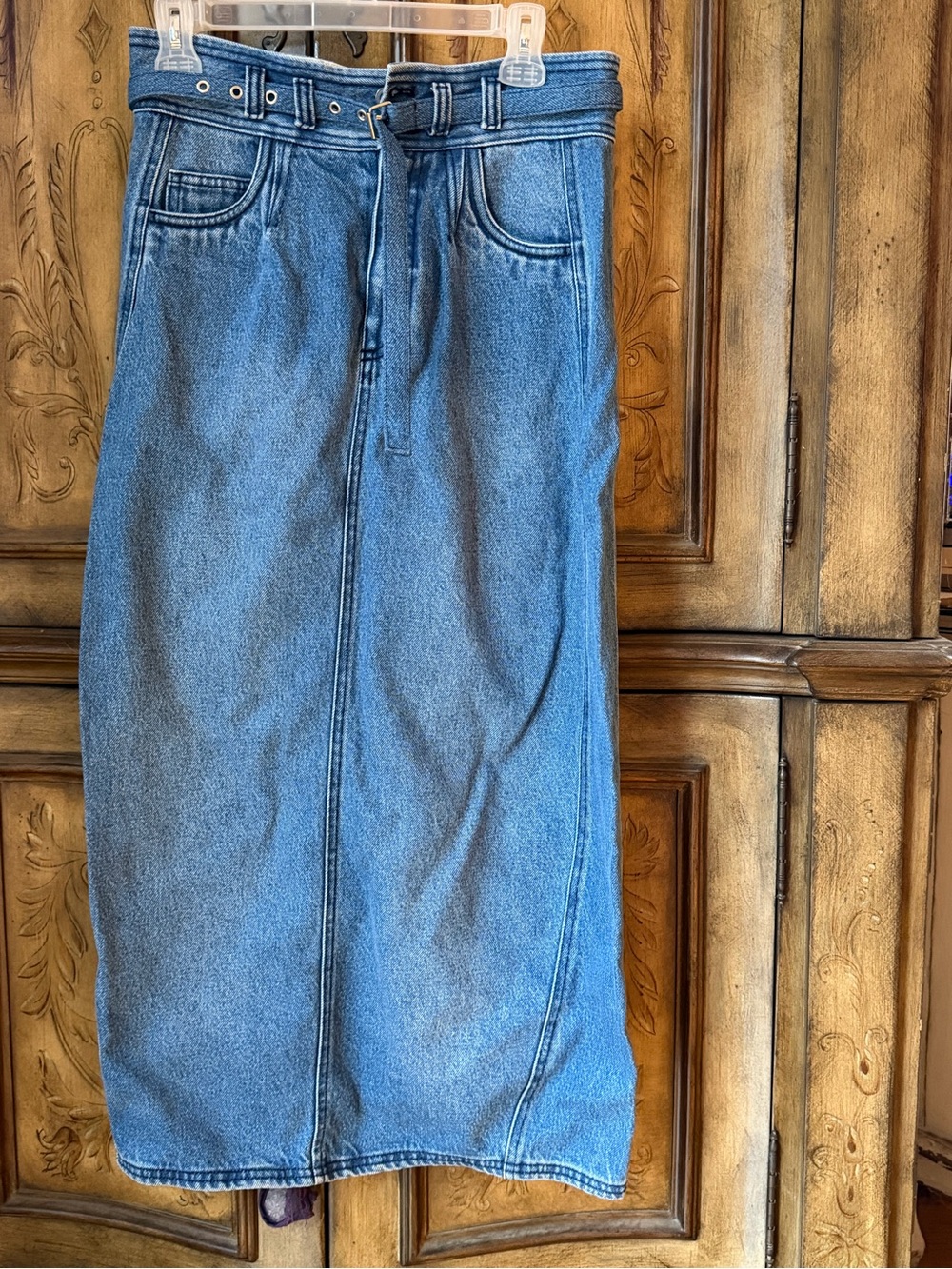 PILCRO Classic Blue Denim Woman’s Jeans Skirt with Waist Tie